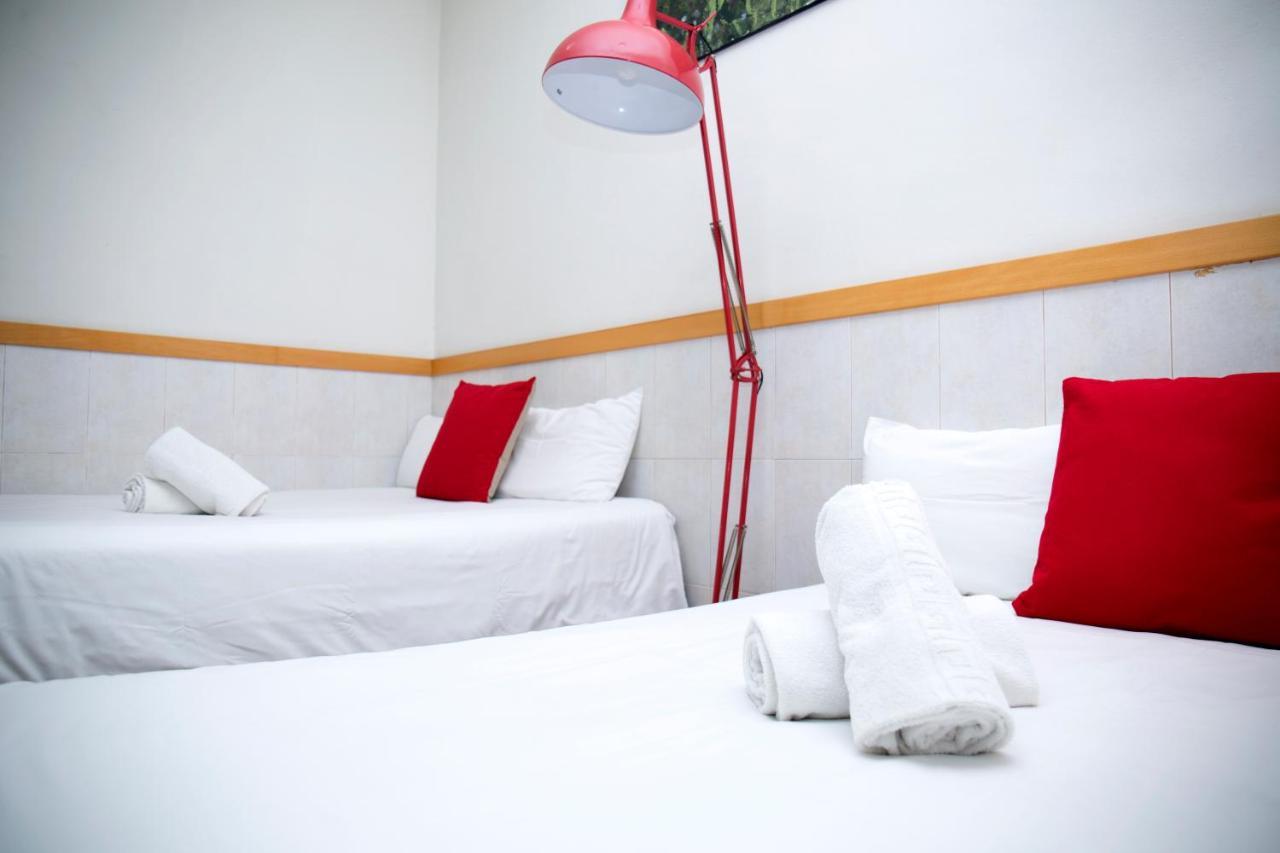 Mora Rooms Barcelona Bagian luar foto